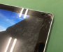 【Surface（サーフェス）液晶浮き】画面が押し上げられて曲がってきた？恐怖のバッテリー膨張とアキバ格安交換術